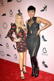 Fergie feet photo thumbnail
