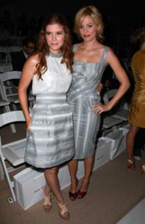 Kate Mara feet photo thumbnail
