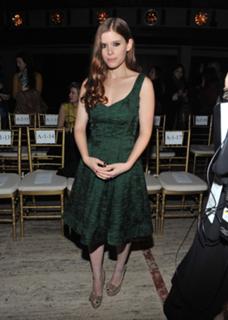 Kate Mara feet photo thumbnail
