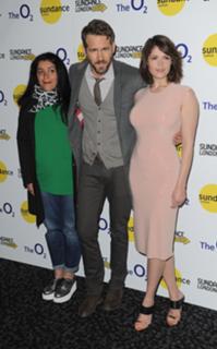 Gemma Arterton feet photo thumbnail