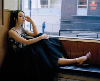 Keira Knightley feet photo thumbnail