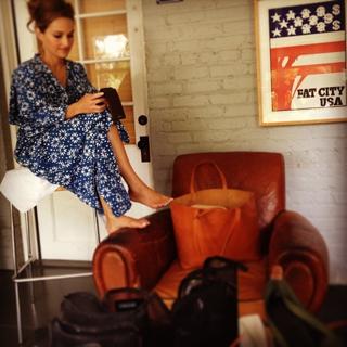 Giada De Laurentiis feet photo thumbnail