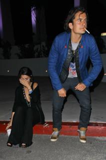 Selena Gomez feet photo thumbnail