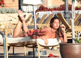 Ferne McCann feet photo thumbnail