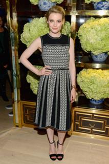 Gillian Jacobs feet photo thumbnail