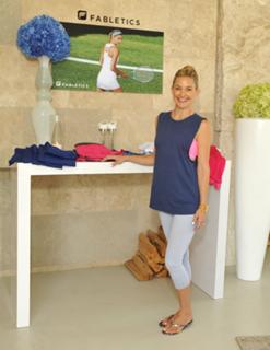 Kate Hudson feet photo thumbnail