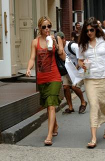 Kate Hudson feet photo thumbnail