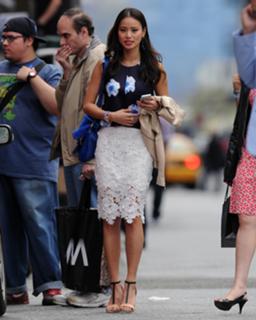 Jamie Chung feet photo thumbnail