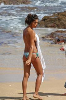 Irina Shayk feet photo thumbnail