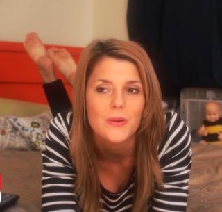Grace Helbig feet photo thumbnail