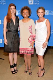 Amy Robach feet photo thumbnail
