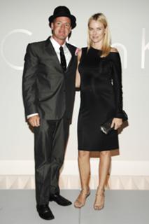 Naomi Watts feet photo thumbnail