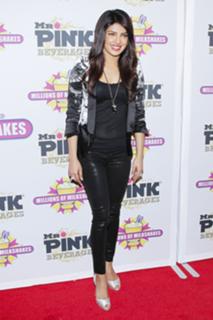 Priyanka Chopra Jonas feet photo thumbnail