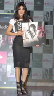 Priyanka Chopra Jonas feet photo thumbnail