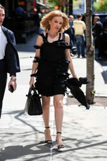 Kylie Minogue feet photo thumbnail