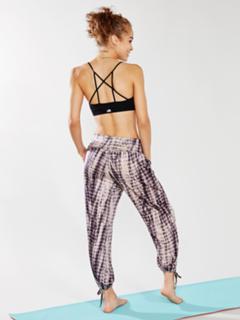 Jasmine Sanders feet photo thumbnail