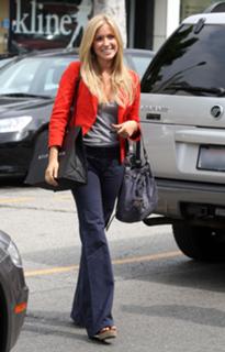 Kristin Cavallari feet photo thumbnail