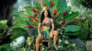 Katy Perry feet photo thumbnail