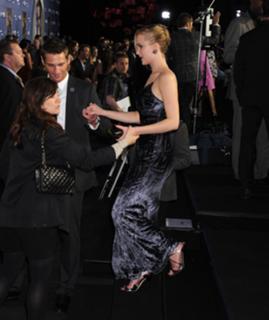 Jennifer Lawrence feet photo thumbnail