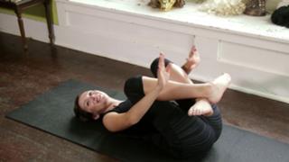 Adriene Mishler feet photo thumbnail