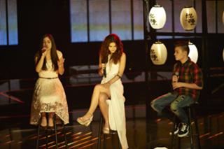 Lena Meyer-Landrut feet photo thumbnail