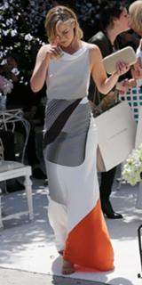 Ali Larter feet photo thumbnail