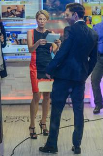 Amy Robach feet photo thumbnail