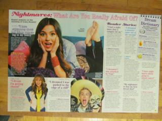 Victoria Justice feet photo thumbnail