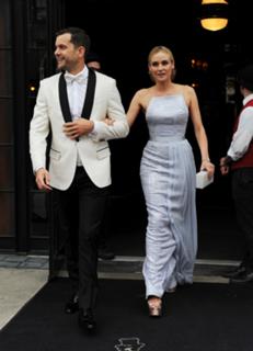 Diane Kruger feet photo thumbnail