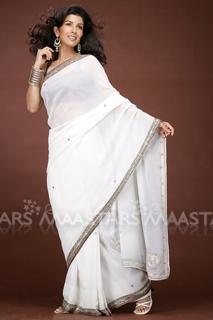 Nimrat Kaur feet photo 1