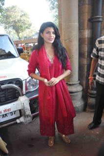 Jacqueline Fernandez feet photo thumbnail