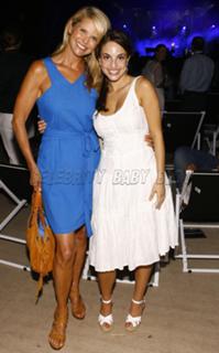 Christie Brinkley feet photo thumbnail