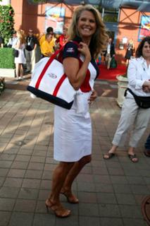 Christie Brinkley feet photo thumbnail