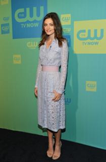 Phoebe Tonkin feet photo thumbnail