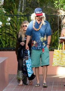 Fergie feet photo thumbnail