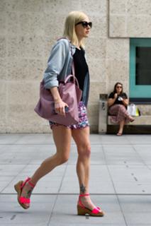 Fearne Cotton feet photo thumbnail