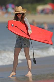 Julianne Moore feet photo thumbnail