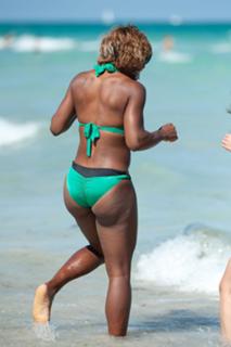 Serena Williams feet photo thumbnail