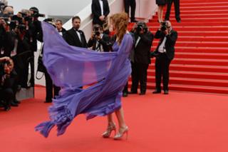 Jessica Chastain feet photo thumbnail