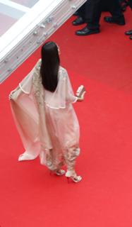 Sonam Kapoor feet photo thumbnail