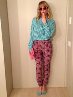 Alessia Marcuzzi feet photo thumbnail