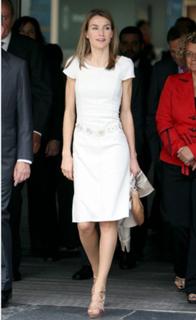 Queen Letizia of Spain feet photo thumbnail