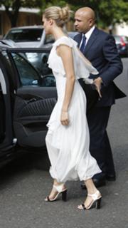 Cara Delevingne feet photo thumbnail
