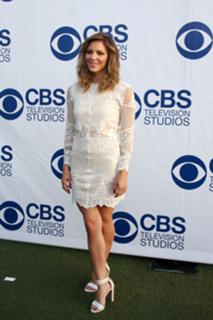Katharine McPhee feet photo thumbnail