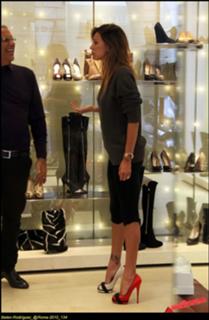 Belén Rodríguez feet photo thumbnail
