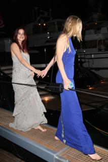 Barbara Palvin feet photo thumbnail