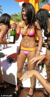 Jasmin Walia feet photo thumbnail