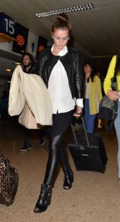 Brooke Vincent feet photo thumbnail