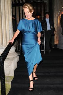 Emma Thompson feet photo thumbnail