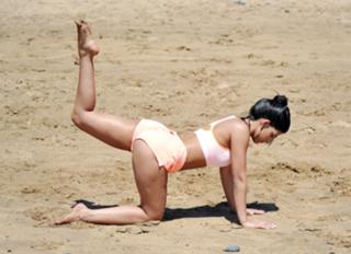 Jasmin Walia feet photo thumbnail
